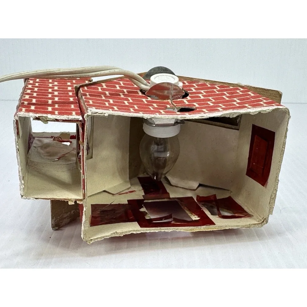 VINTAGE CHRISTMAS LIGHT UP PUTZ STYLE HOUSE JAPAN Damaged